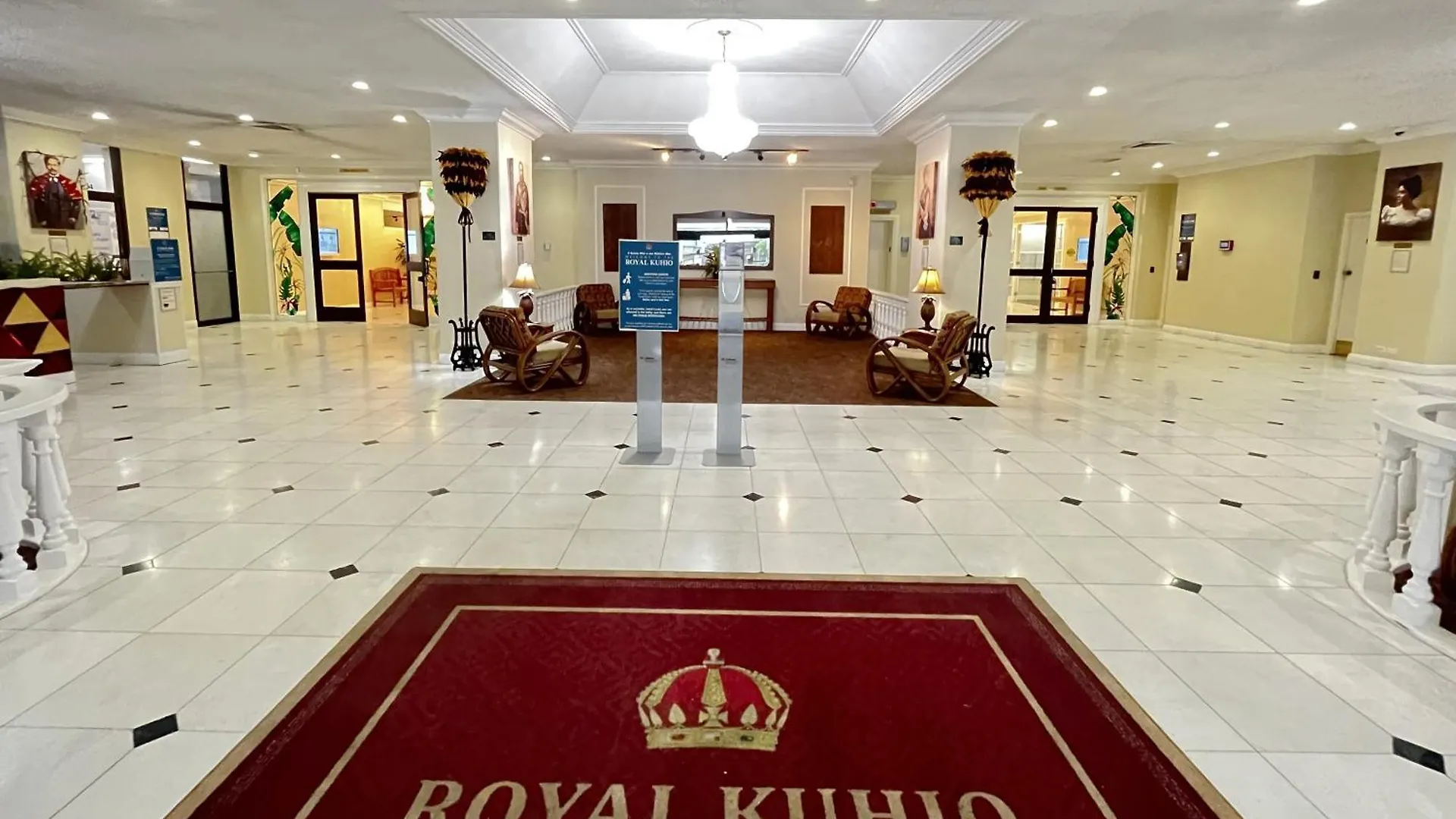 Royal Kuhio 1709 - Spacious Studio With Stunning Ocean City Views In The Heart Of Waikiki! Honolulu