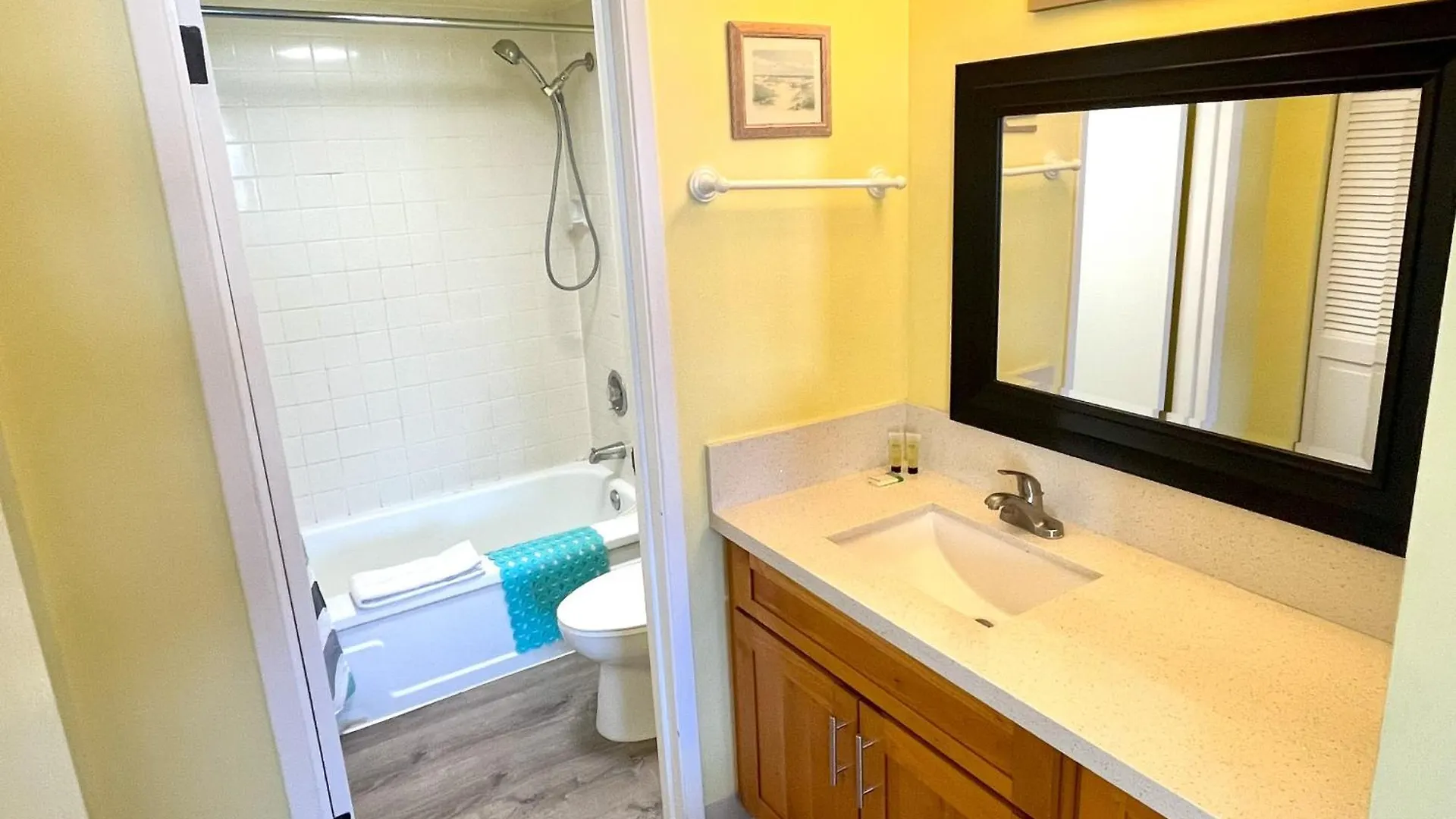 Royal Kuhio 1709 - Spacious Studio With Stunning Ocean City Views In The Heart Of Waikiki! Honolulu United States