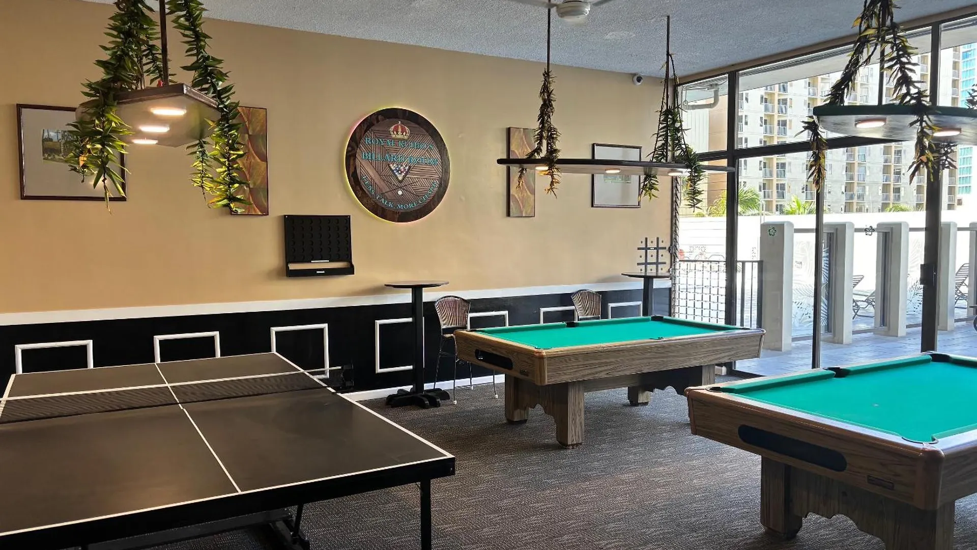 別荘 Royal Kuhio 1709 - Spacious Studio With Stunning Ocean City Views In The Heart Of Waikiki! ホノルル 米国